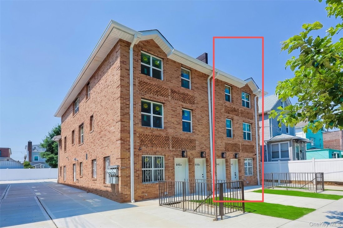 House in New York, New York, United States 3 - 18354903