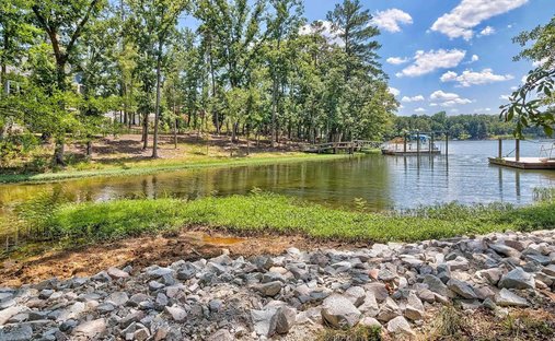 Land in Chapin, South Carolina, United States 1