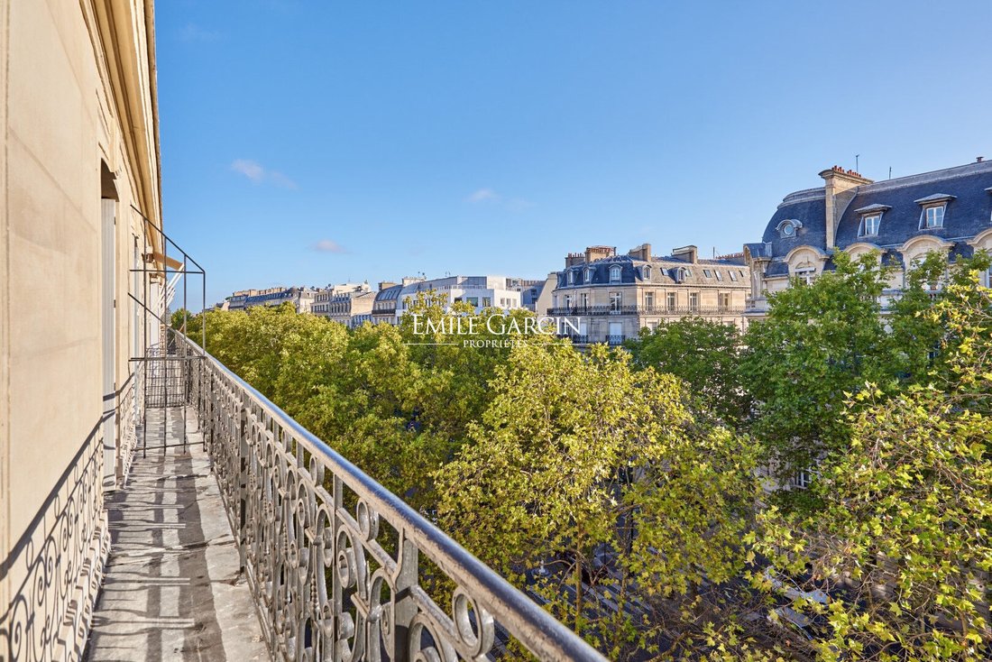 Apartment in Chaillot, Paris 16e Arrondissement, Paris 2 - 18397119