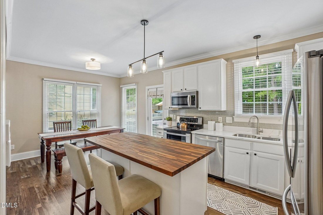 House in Holly Springs, North Carolina, United States 3 - 18390676