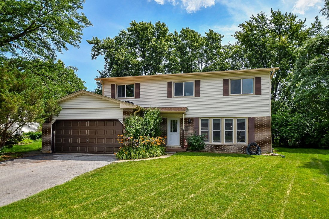 House in Lombard, Illinois, United States 1 - 18394826