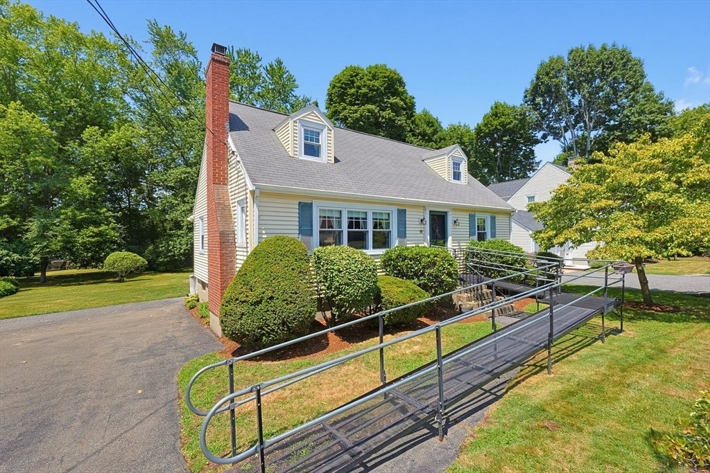 House in Waltham, Massachusetts, United States 1 - 18396643