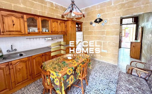 Townhouse in Xgħajra, Malta 1