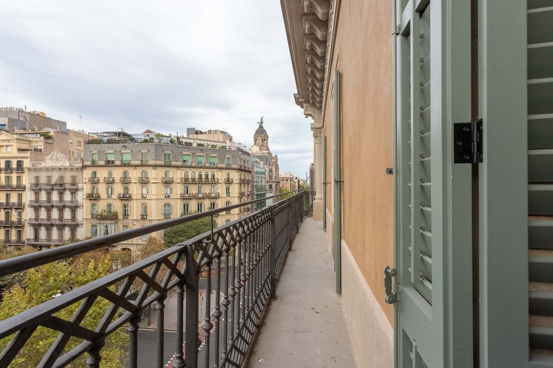 Apartment in Eixample, Barcelona, Spain 2 - 18394781