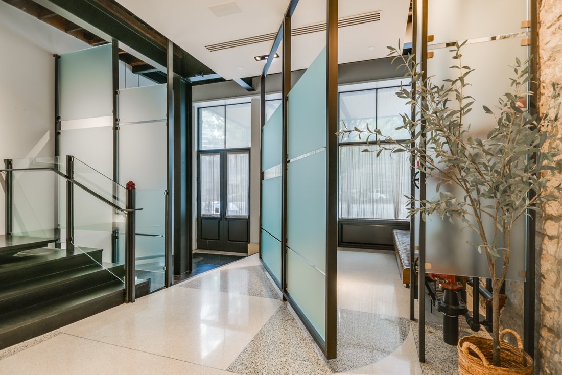 House in Austin, Texas, United States 4 - 18393906