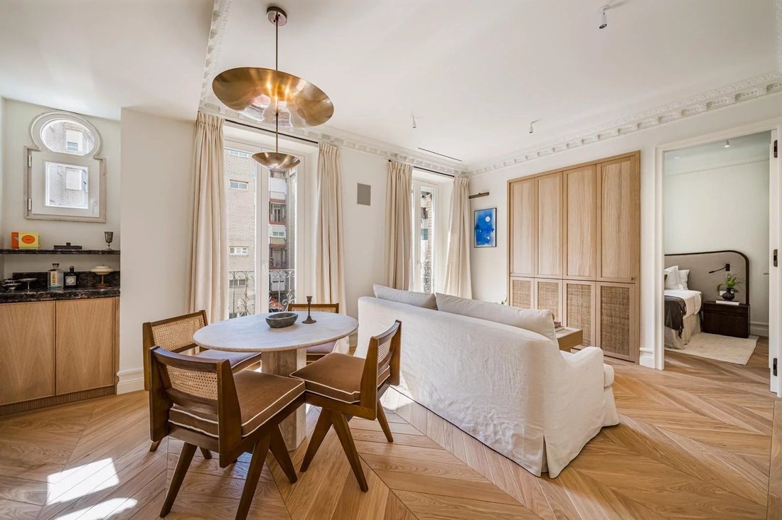 Apartment in Barrio Salamanca, Madrid, Spain 1 - 18393299