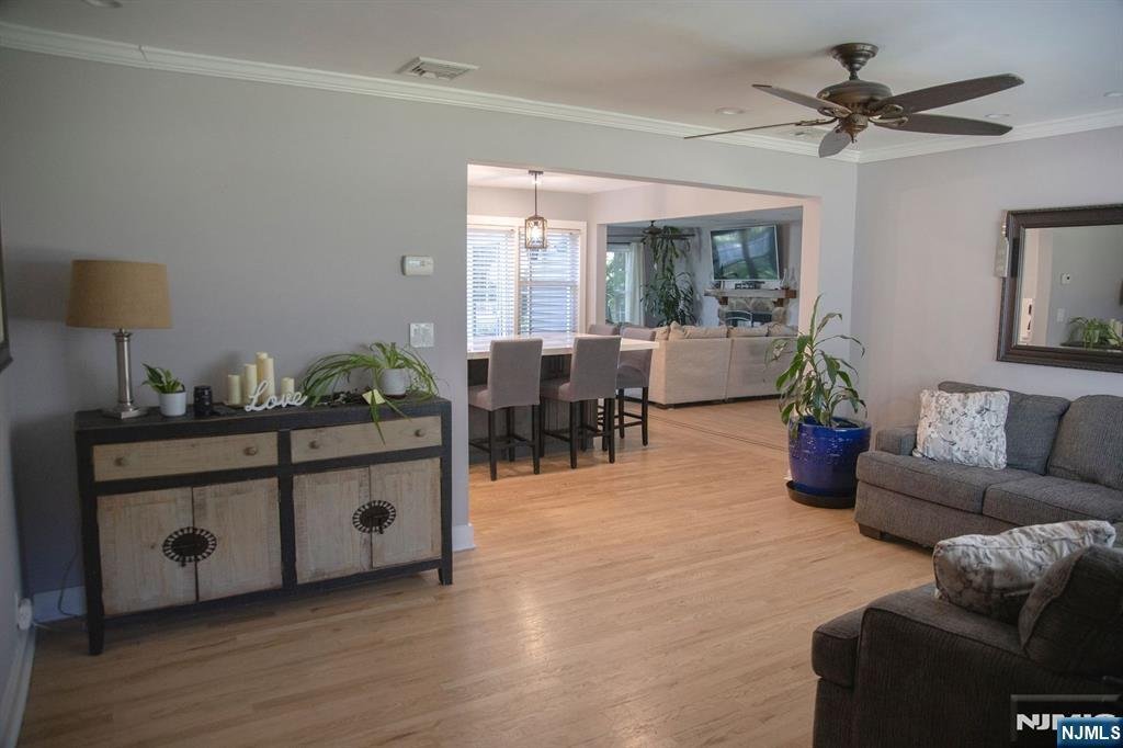 House in Fair Lawn, New Jersey, United States 5 - 18396987