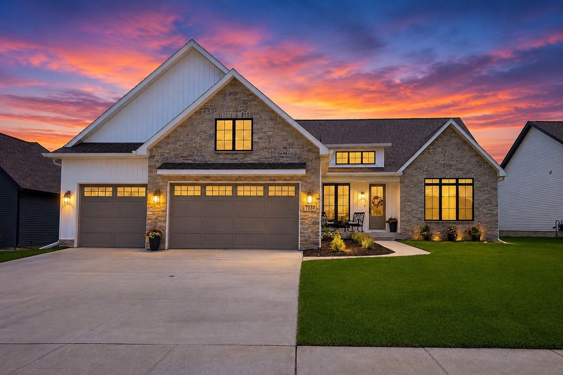 House in Bettendorf, Iowa, United States 2 - 18394686