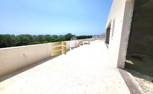 Penthouse in Attard, Malta 1