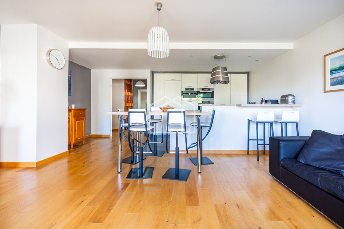 Apartment in Plateau Ouest, Suresnes, France 4 - 18079207