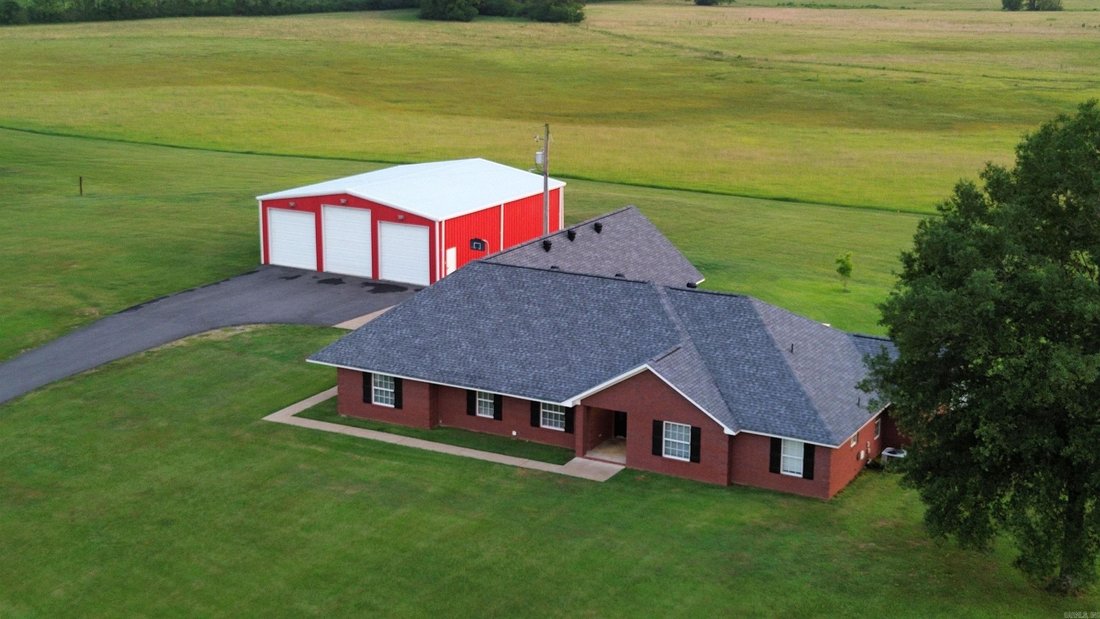 House in Malvern, Arkansas, United States 1 - 18390360