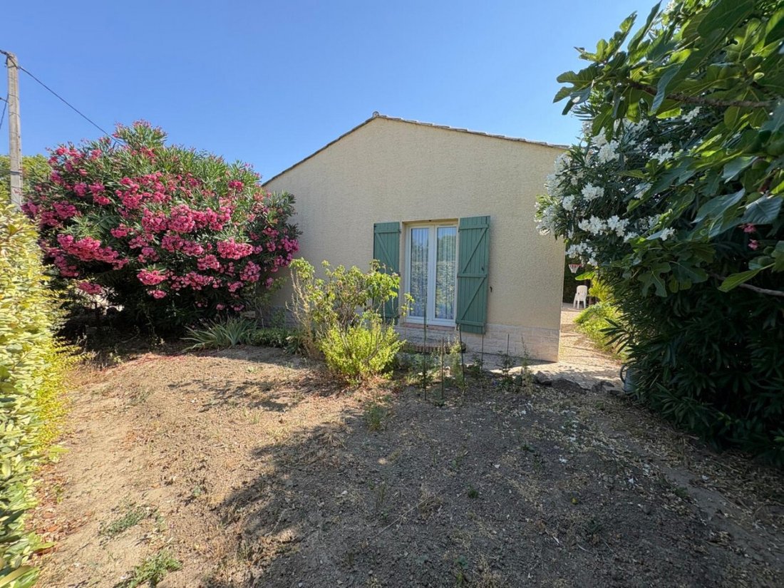 Villa in Zone d'Activité, Vendargues, France 3 - 18392150