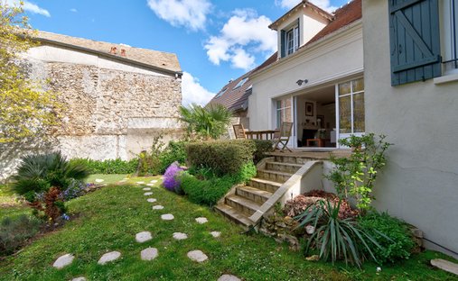 House in Mareil-Marly, Ile-de-France, France 1