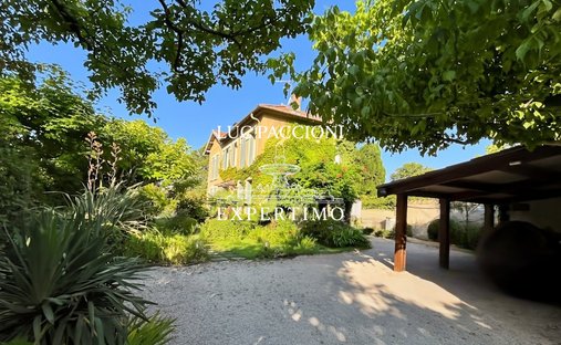 House in Le Tholonet, Provence-Alpes-Côte d'Azur, France 1