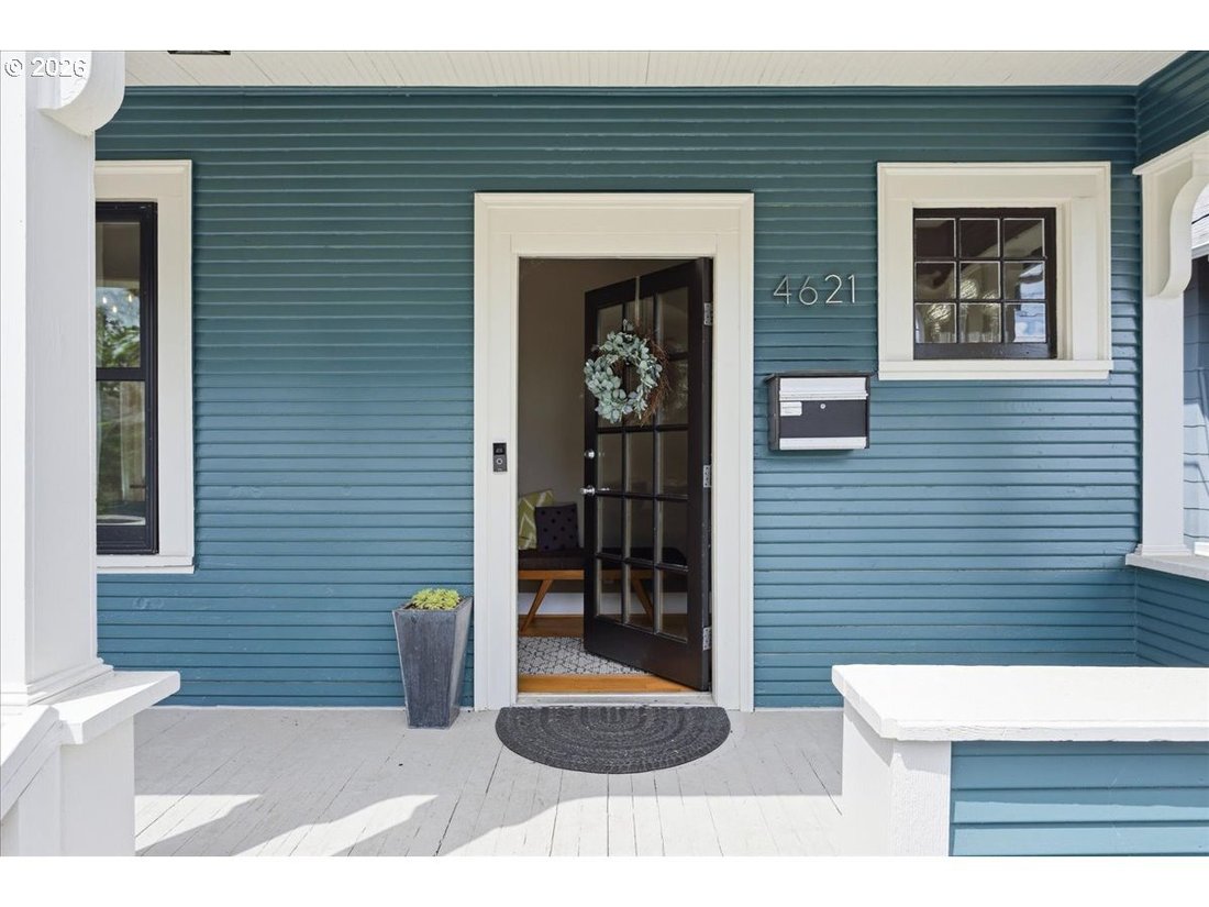 House in Portland, Oregon, United States 3 - 18395775