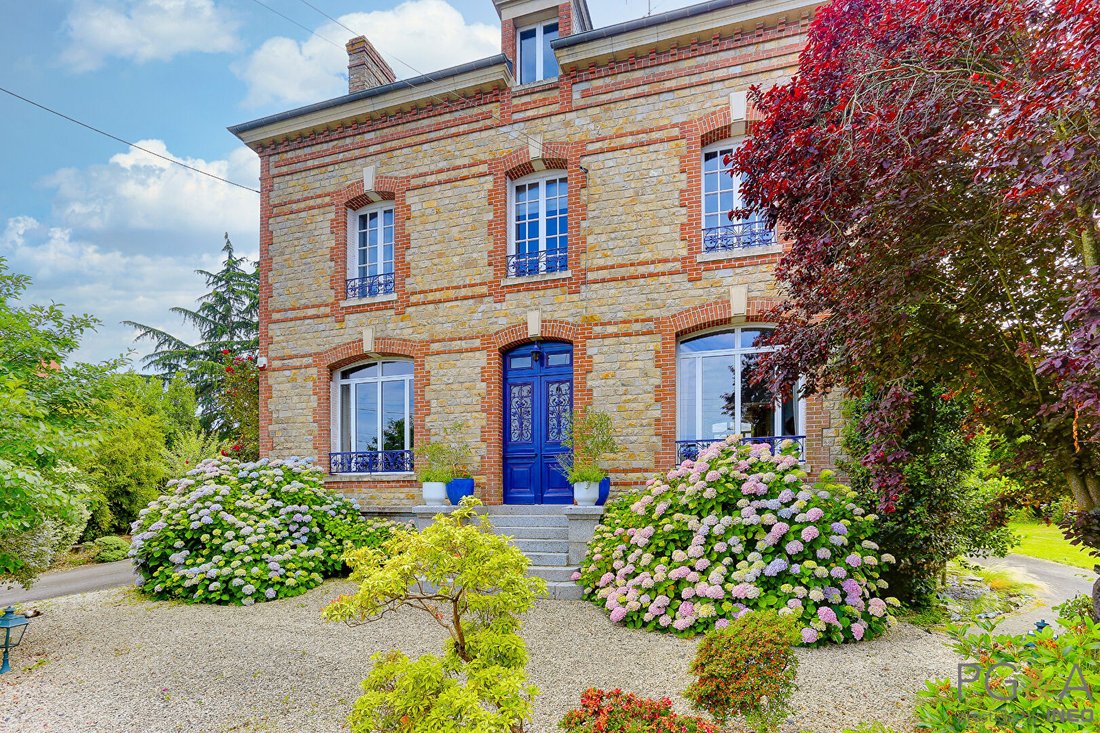 Maison à Martigné-Ferchaud, Bretagne, France 3 - 18230470
