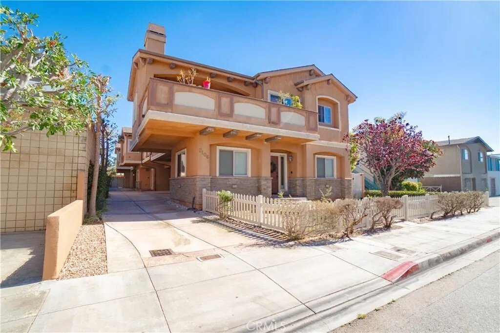 Townhouse in Torrance, California, United States 2 - 18396213