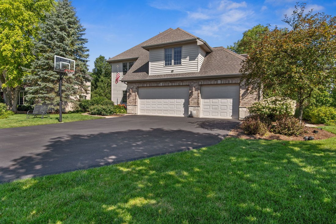 House in Campton Hills, Illinois, United States 3 - 18394656