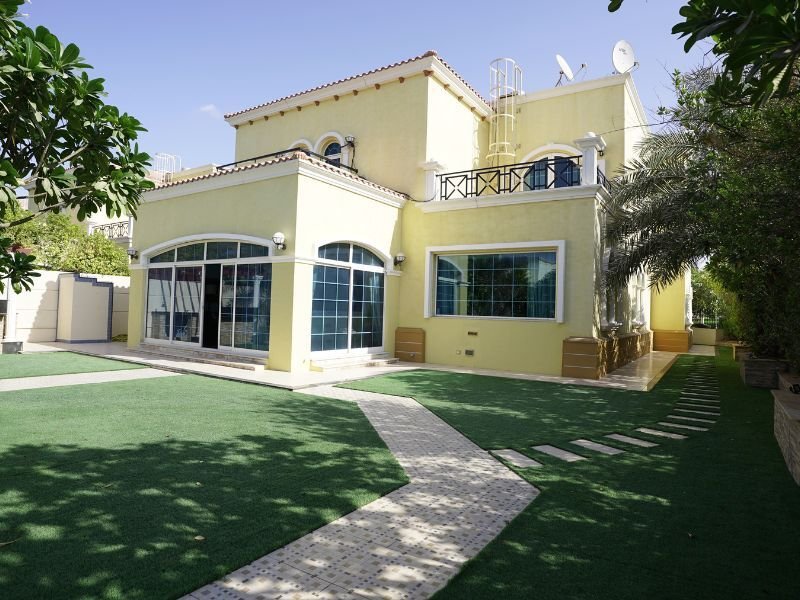 Villa in Al Wasl, Dubai, United Arab Emirates 3 - 16001249