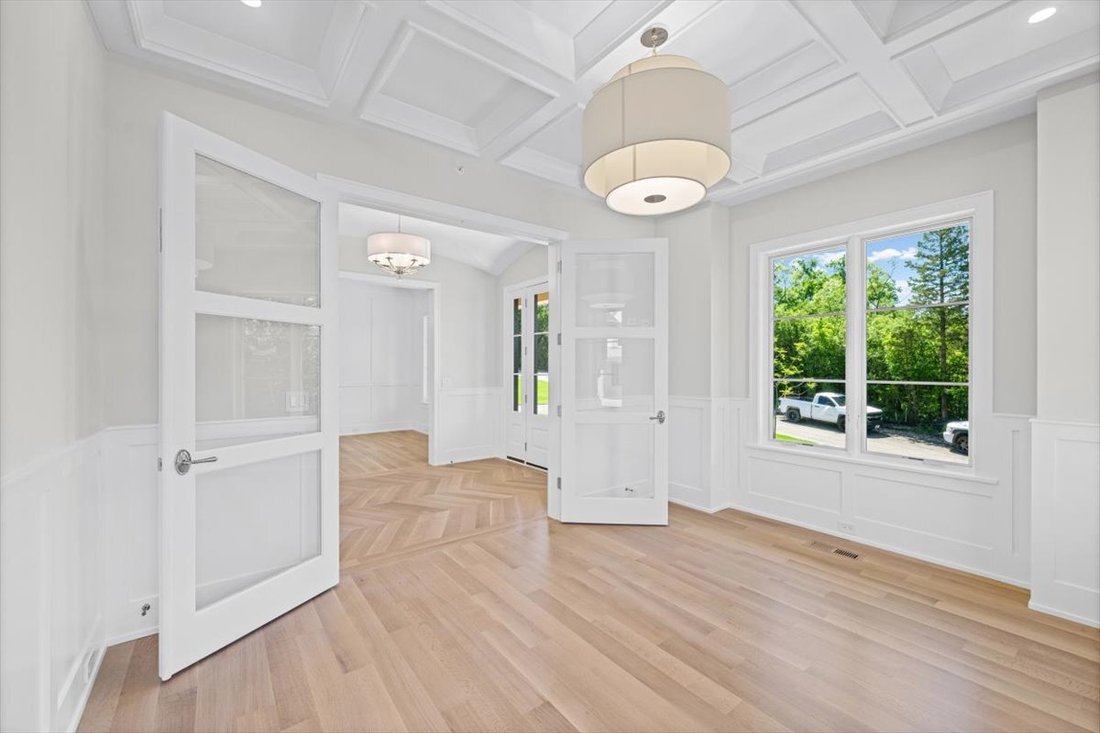 House in St. Charles, Illinois, United States 3 - 16586779