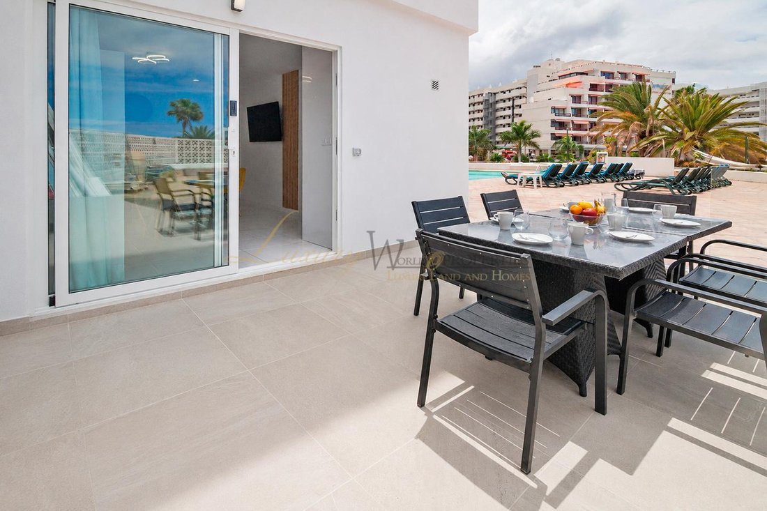 Apartment in Costa Adeje, Adeje, Canary Islands 2 - 18379828