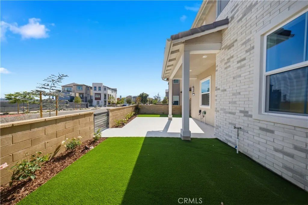 Condo in Irvine, California, United States 4 - 18396070