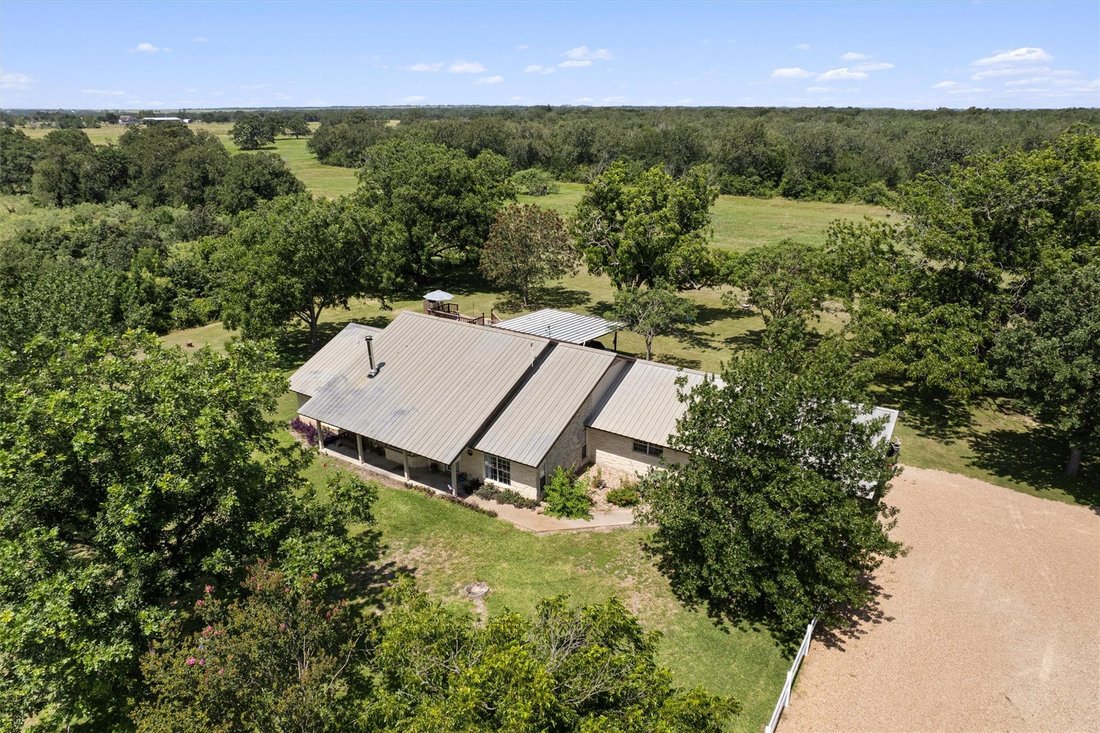 House in Bartlett, Texas, United States 5 - 18394372