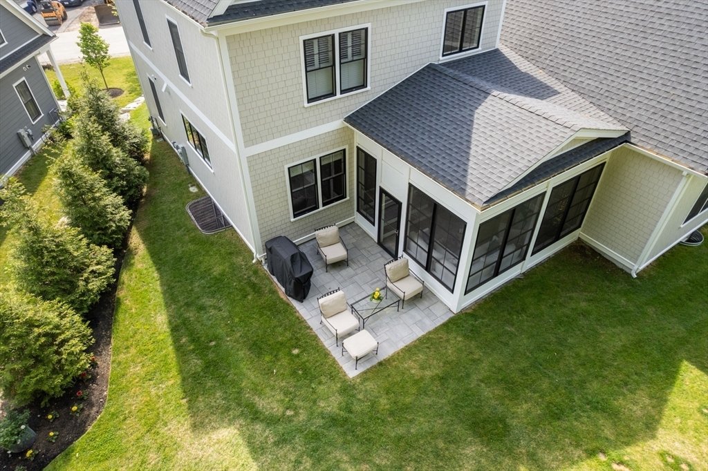 Condo in Dedham, Massachusetts, United States 4 - 18391810