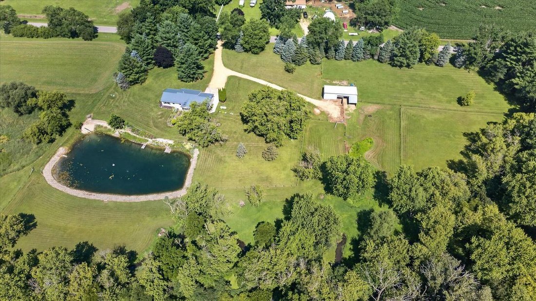 House in Avalon, Wisconsin, United States 1 - 18394297