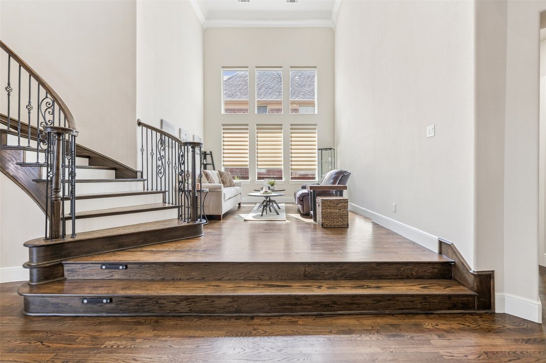 House in Frisco, Texas, United States 4 - 18396695