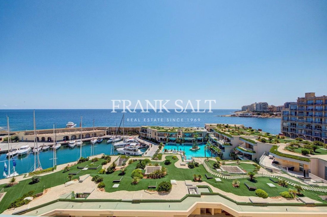 Apartment in Saint Julian's, Malta 1 - 18397091