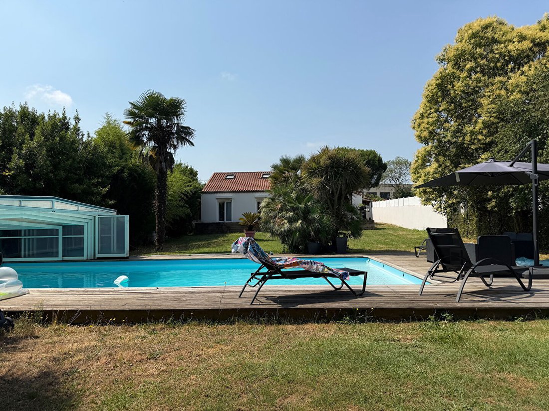 Villa in Yvrac, Neu-Aquitanien, Frankreich 5 - 18397141