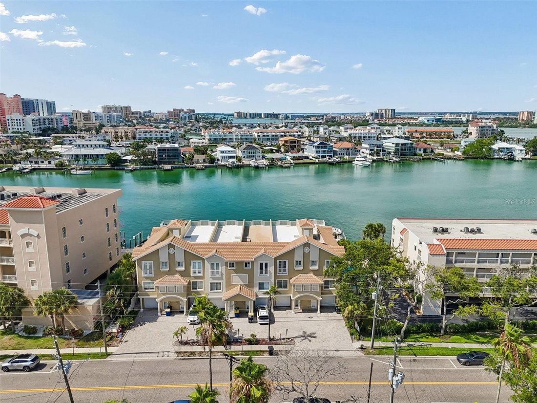 Townhouse in Clearwater, Florida, United States 2 - 18395007