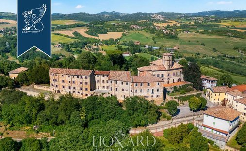 Castle in Montiglio, Piedmont, Italy 1