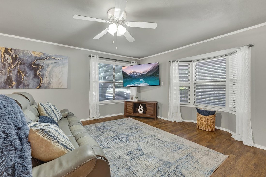 House in New Braunfels, Texas, United States 3 - 18391743
