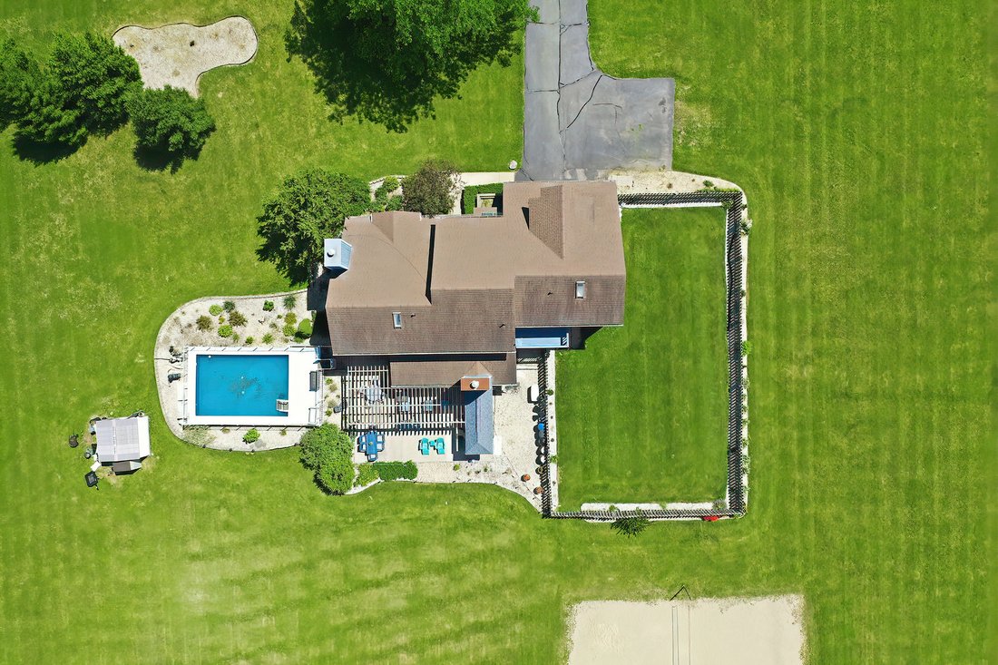House in Wonder Lake, Illinois, United States 3 - 18391675