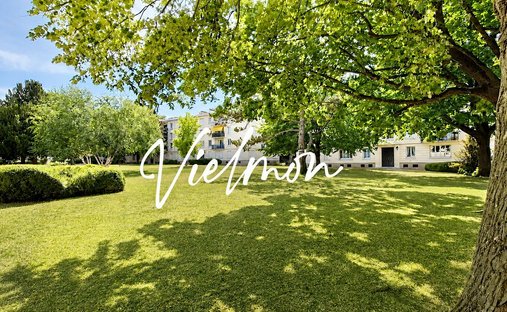Apartment in Forêt, Saint-Germain-en-Laye, France 1