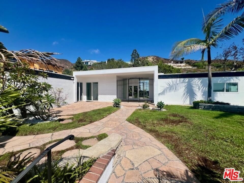 House in Los Angeles, California, United States 3 - 18395309