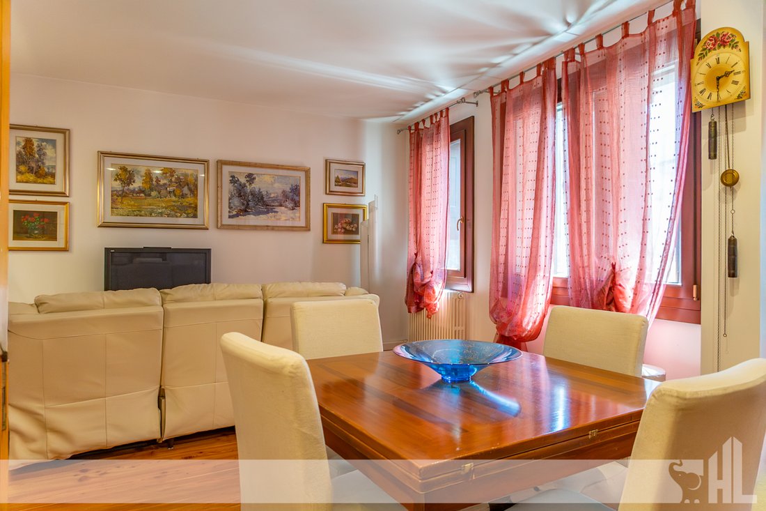 Apartment in Center, Belluno, Veneto 2 - 18394353