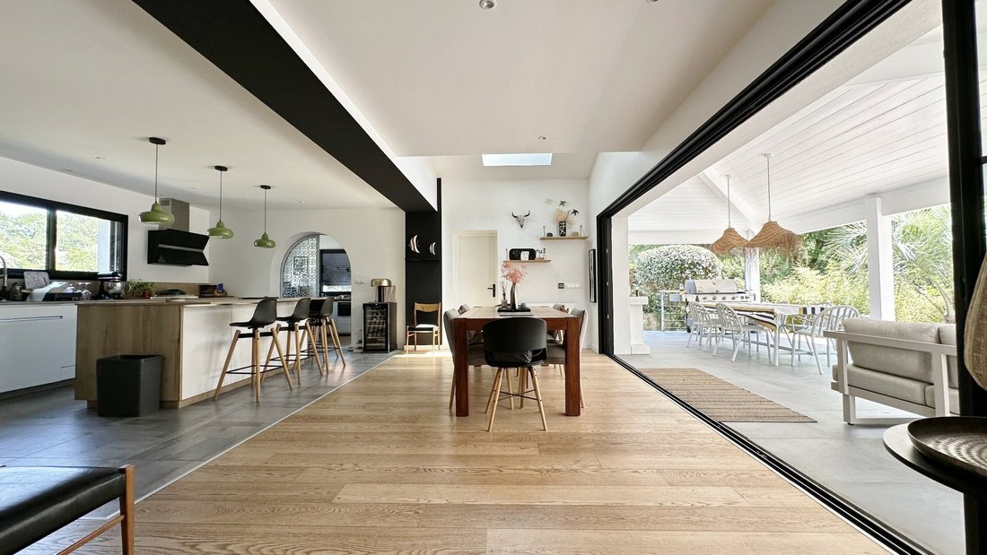Villa in Soorts-Hossegor, Nouvelle-Aquitaine, France 3 - 18394672
