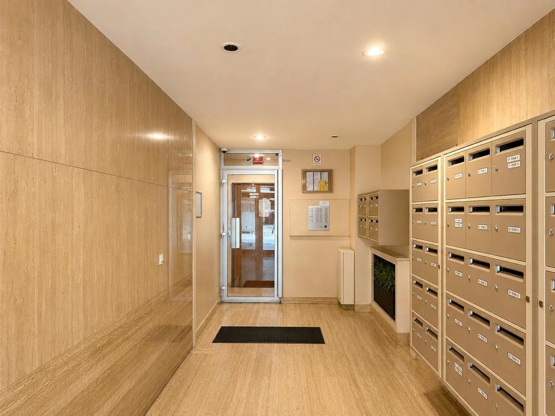 Apartment in Clignancourt-Jules Joffrin, Paris 18e Arrondissement, Paris 2 - 18392577