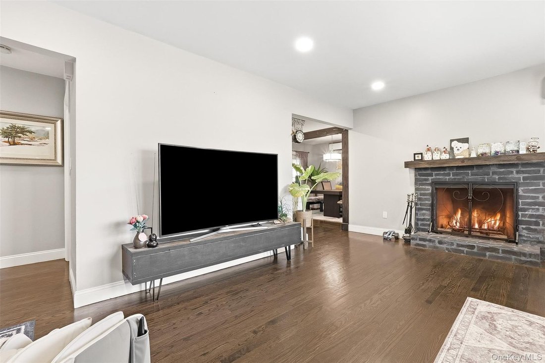 House in Wappingers Falls, New York, United States 5 - 18333584
