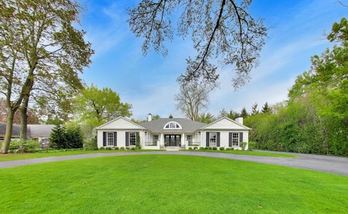 House in Winnetka, Illinois, United States 1