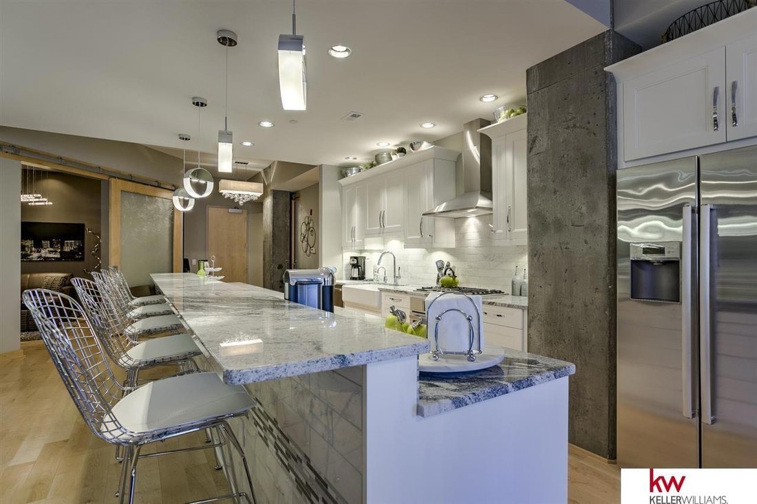 Condo in Omaha, Nebraska, United States 3 - 18395601