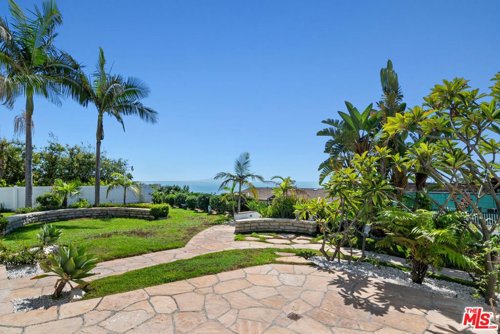 House in Los Angeles, California, United States 1 - 18395309