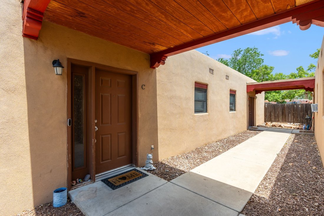 Santa Fe, New Mexico, United States 3 - 18394586