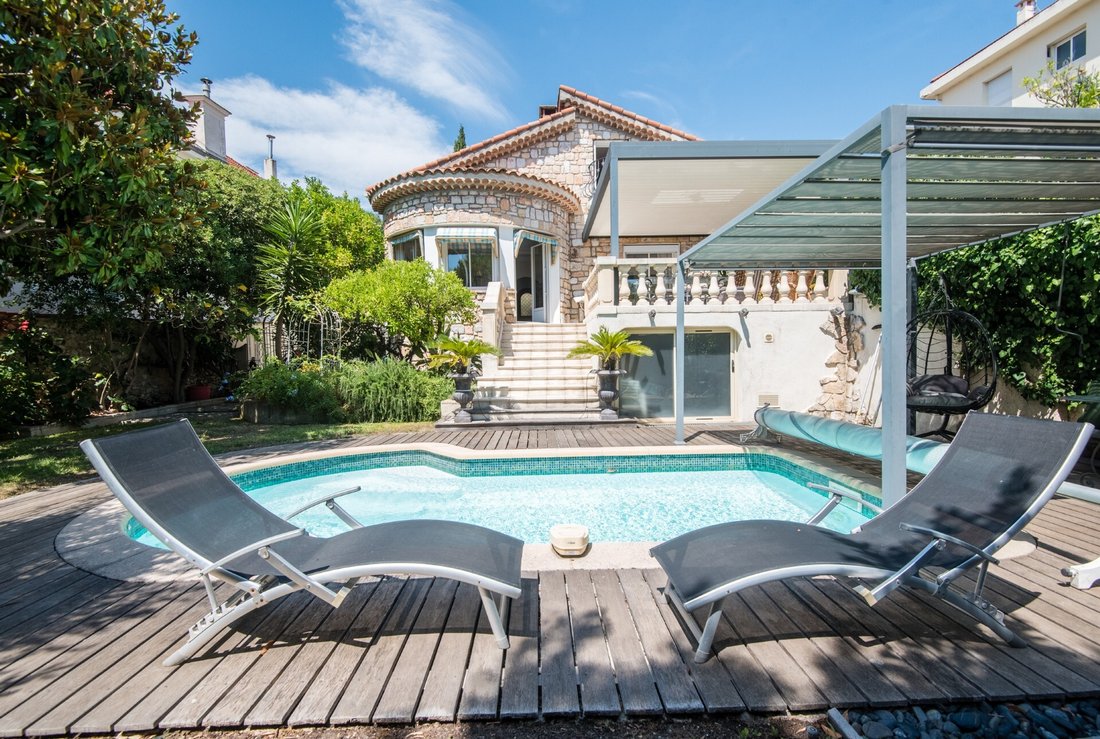House in Nice, Provence-Alpes-Côte d'Azur, France 1 - 18355856