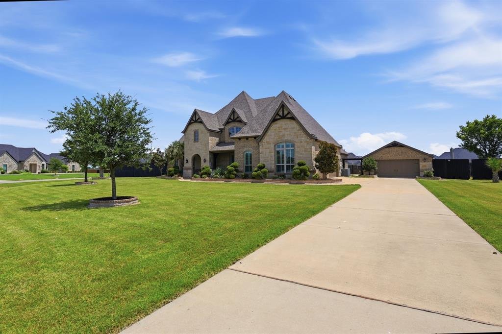 House in Waxahachie, Texas, United States 5 - 18396375