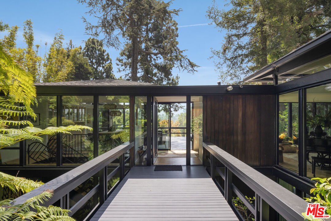 House in Los Angeles, California, United States 2 - 18393123