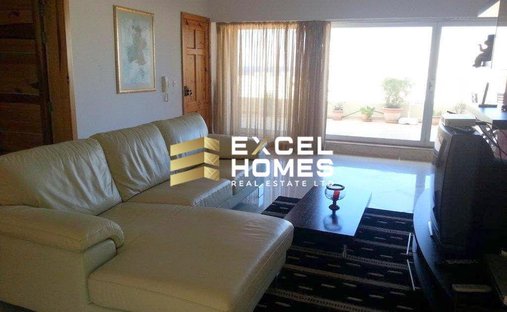 Penthouse in Sliema, Malta 1